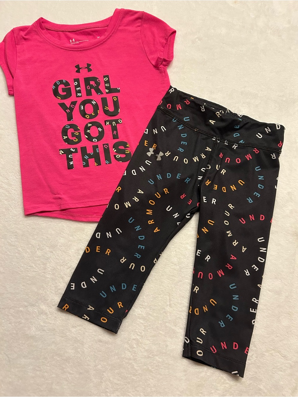 Under Armour Girls 3T 2-Piece Girl you Got This Shirt & Capri Set Pink/Blk Logo
